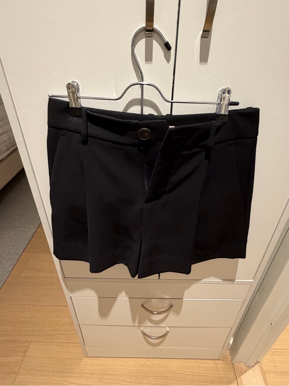 Black Women's Tailored Shorts- VINCE womens